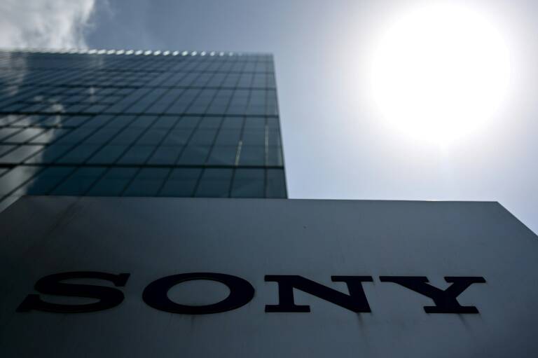 Japón,Sony,utilidades