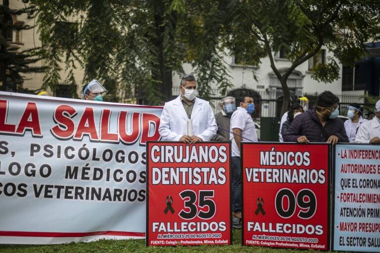 Perú - epidemia - salud - manifestaciones - huelga - virus