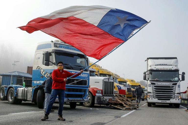 Chile,manifestaciones,transporte,minoras
