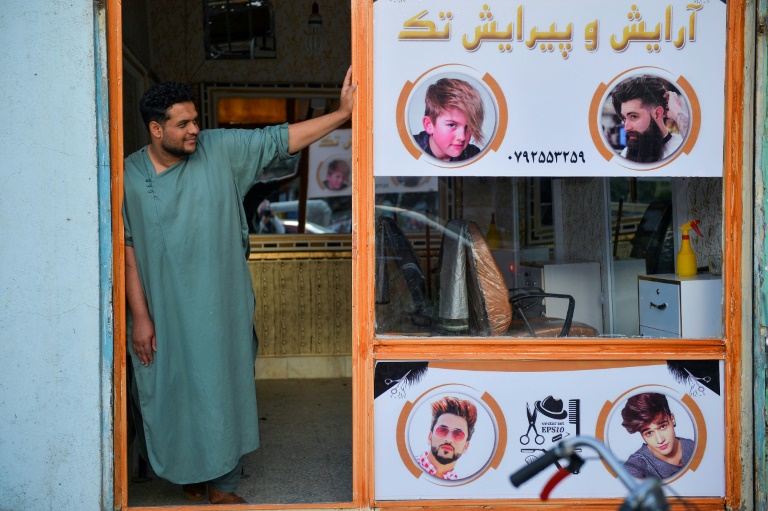 Afghanistan - barber - social