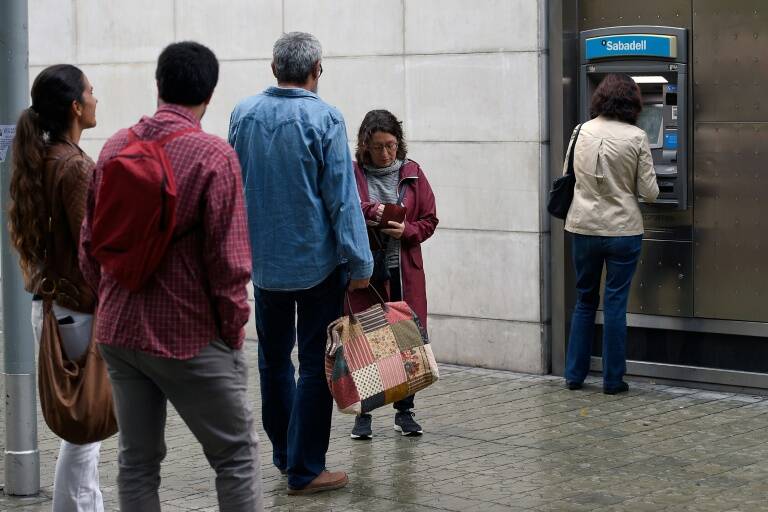 empleo - España - sindicatos - bancos - despidos - Sabadell