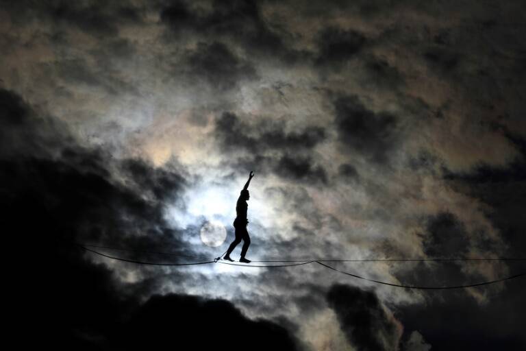 insólito,funambule,Francia