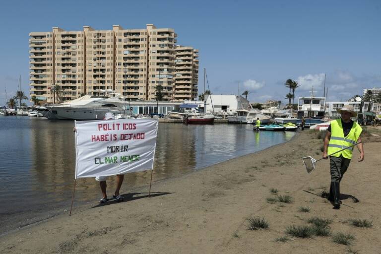 Environment,Spain,agriculture,pollution,water,demonstration