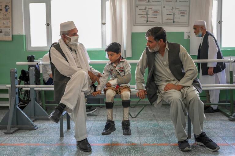 Afghanistan - conflit - hôpitaux - handicapés