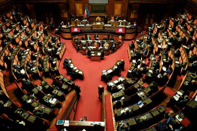 Italia,economía,política