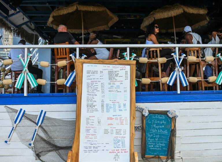 Cuba,salud,virus,epidemia,restaurante,economía