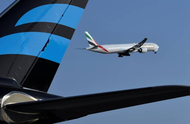 Emiratos,utilidades,aviación