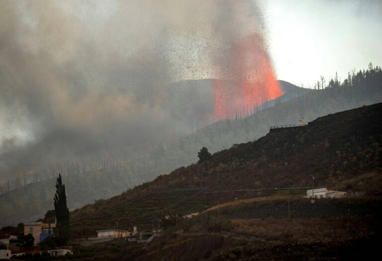 España - volcán - medioambiente - Canarias