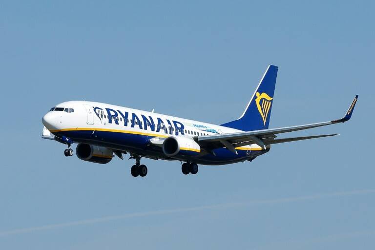 Ryanair - aviación - mercados - Irlanda - GB