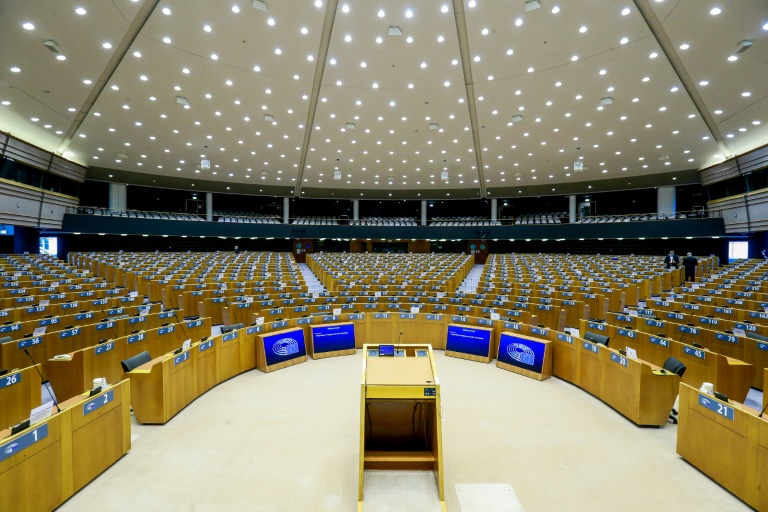 UE - GB - parlamento - comercio