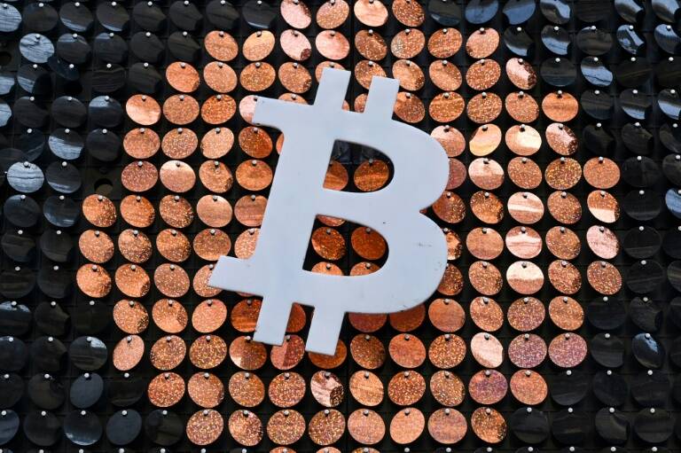 EEUU,automóvil,moneda,internet