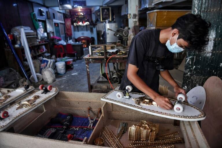 Thailand,lifestyle,skateboarding,coffin