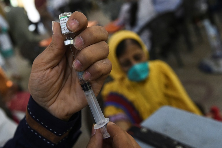 Suiza - virus - salud - diplomacia - farmacutica - epidemia - pandemia - vacunas