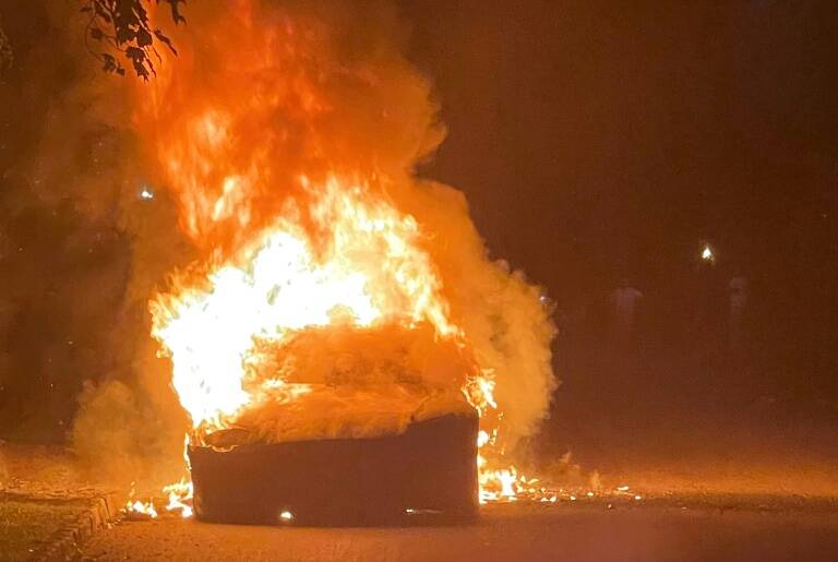 US - automobile - fire - Tesla
