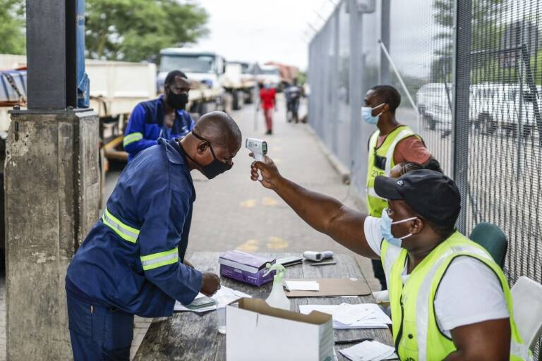 Sudáfrica - biología - genética - pandemia - salud - vacunas - virus