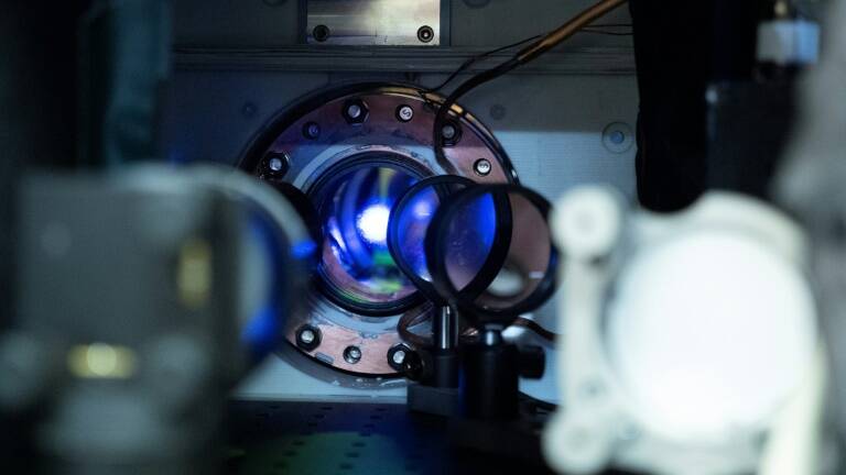 US - science - physics - clock