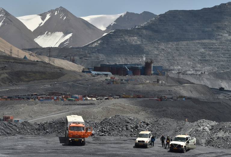 Kirguistn - Canada - minera - gobierno - metales - poltica - energa