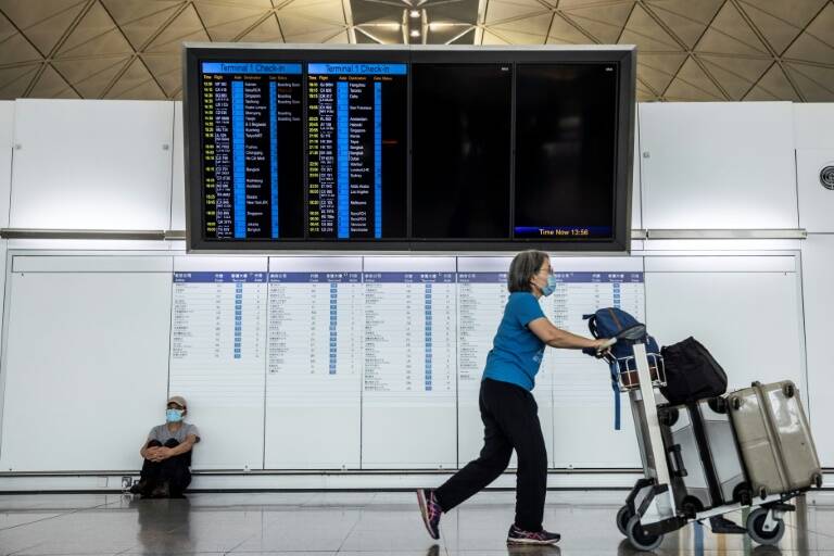 HongKong - economía - viajes - turismo - virus - salud