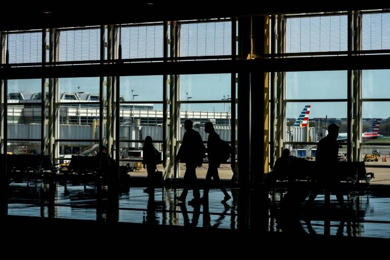 USA - transport - aviation - rail - politique - santé - virus - épidémie - vaccins