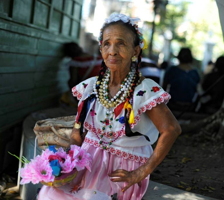 ElSalvador,bienestar,política