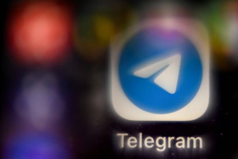 Allemagne - gouvernement - technologies - télécoms - mobiles - internet - racisme - épidémie - santé - virus - pandémie
