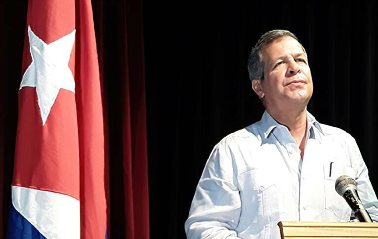política - Cuba - sanción - sanciones - economía - gobierno - militares