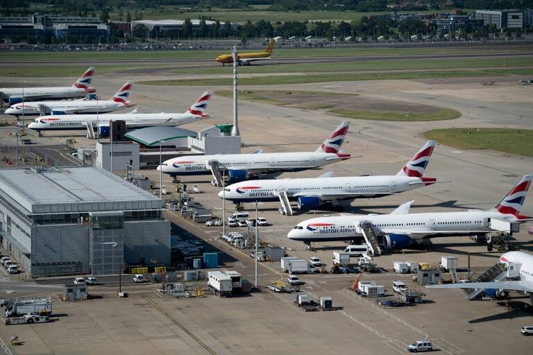 sindicatos,salarios,huelga,inflación,GB,turismo,aviación