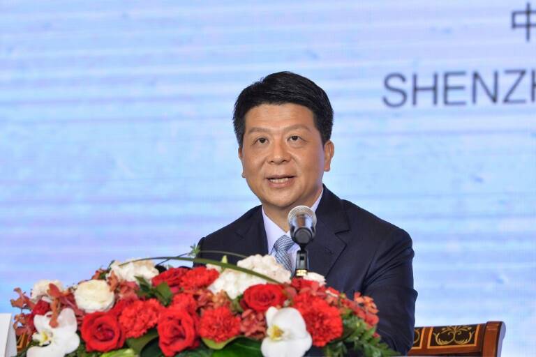 China,móvil,resultados,informática,sanción,EEUU