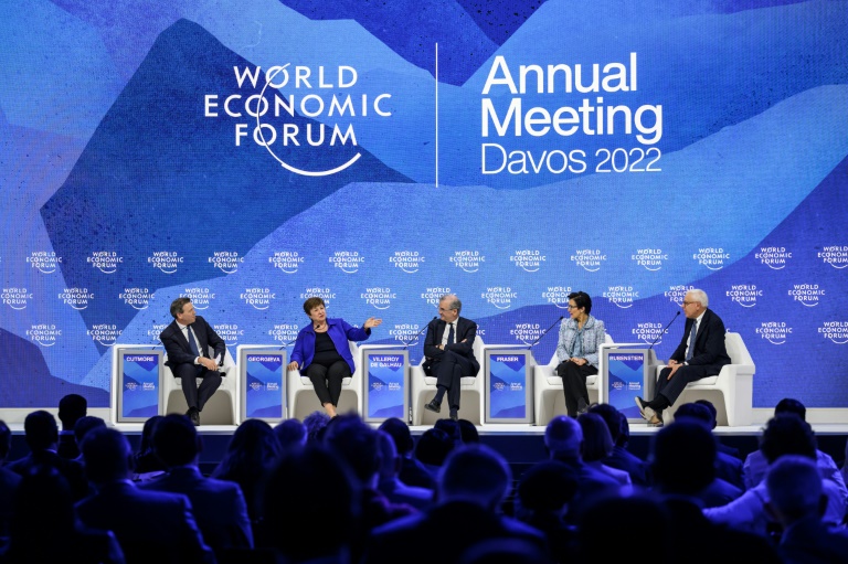 Davos - diplomacia - economía - cumbre - bancos