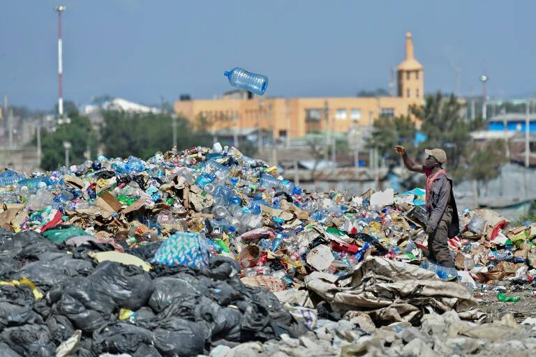 environnement,ONU,industrie,plastiques,chimie,pollution
