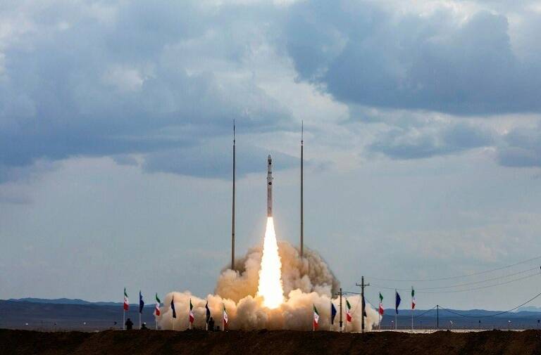Irán,ciencia,satélite