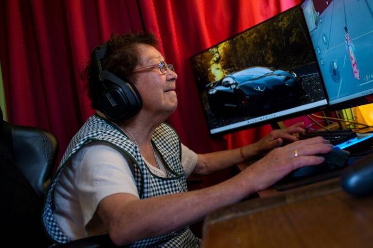 Chile,videojuegos,internet,ancianos
