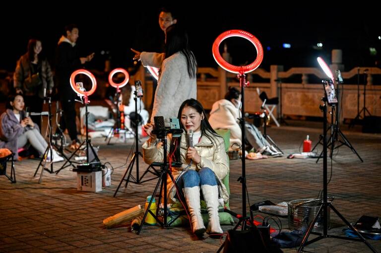 China - tech - lifestyle