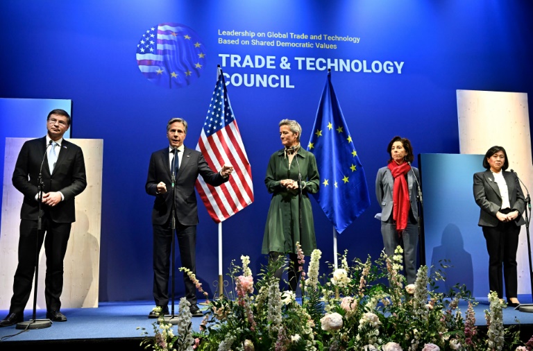 diplomacia - informtica - tecnologa - EEUU - Europa - China