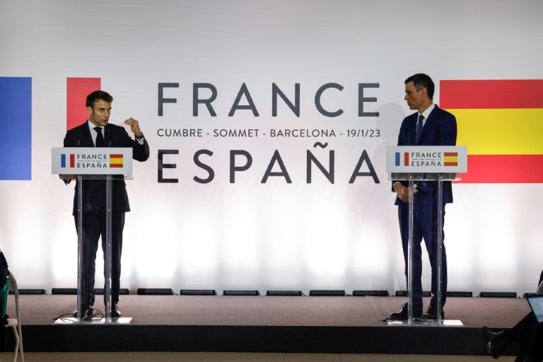 Francia, España, manifestaciones, diplomacia, pensión