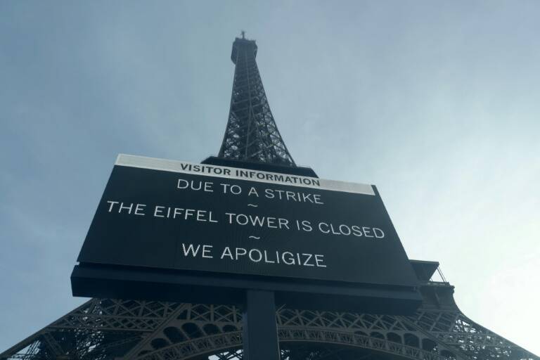 France,tourism,Eiffel,strike