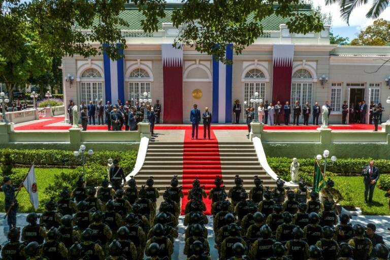 Catar,El Salvador,diplomacia,ayuda,política