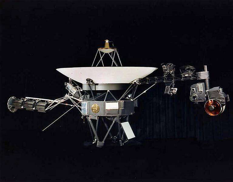 US,space,Voyager2