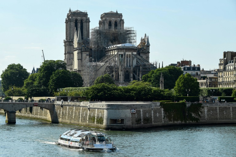Francia - patrimonio - arquitectura - religin - poltica - clima
