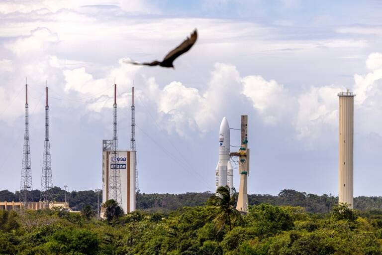 Francia,satélite,espacio,aeroespacial