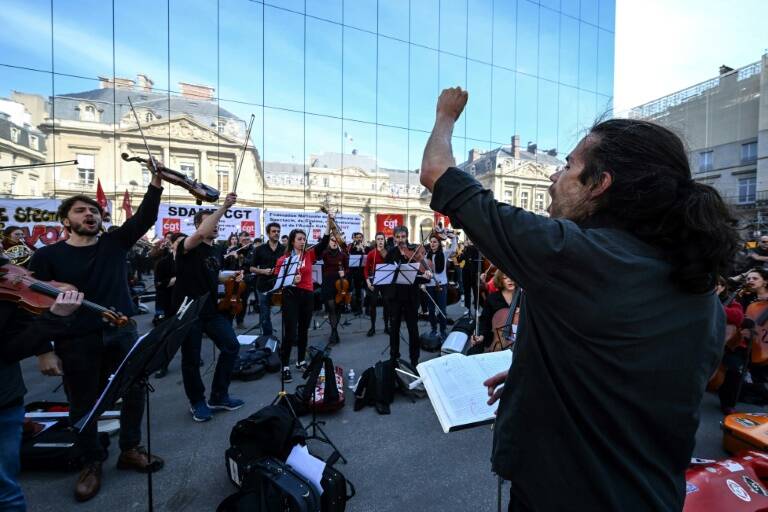 Francia,política,jubilación,manifestaciones,huelga