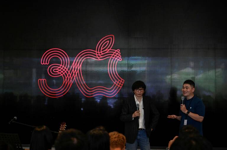 China,Apple