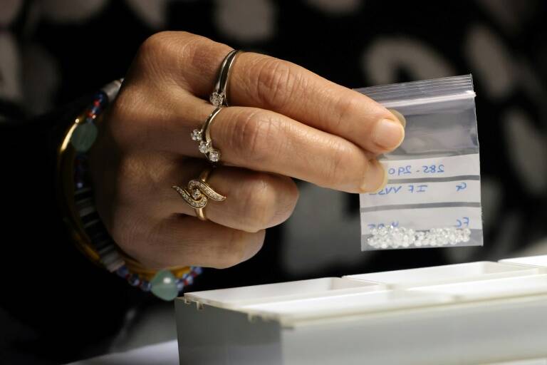 UE,Ucrania,Rusia,conflicto,joyas,metales,minería,sanción