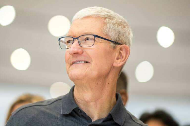China,US,technology,Apple