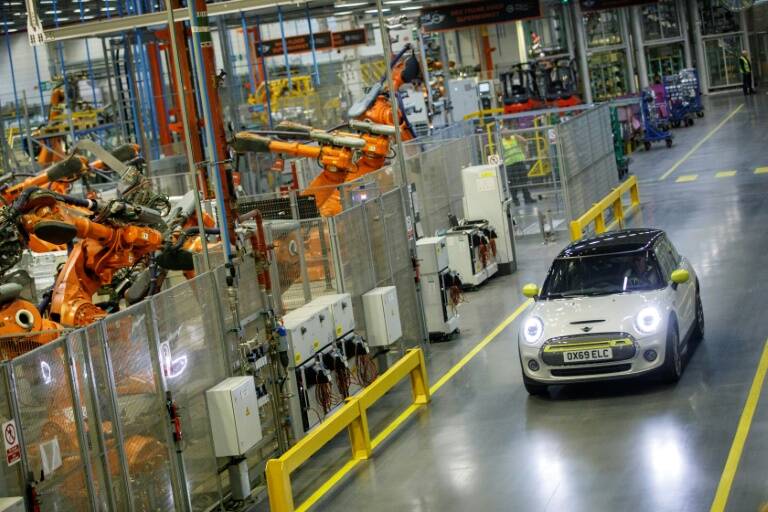automóvil,gobierno,economía,empresas,inversión,GB,Alemania