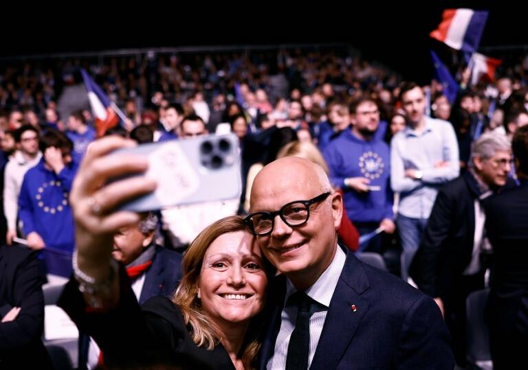 Francia,serie,gente,televisión,política,elecciones