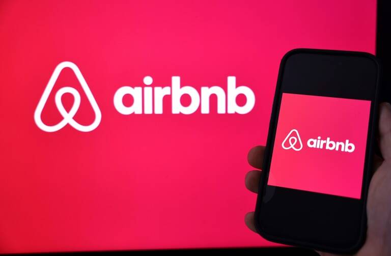 US,internet,hotels,technology,Airbnb