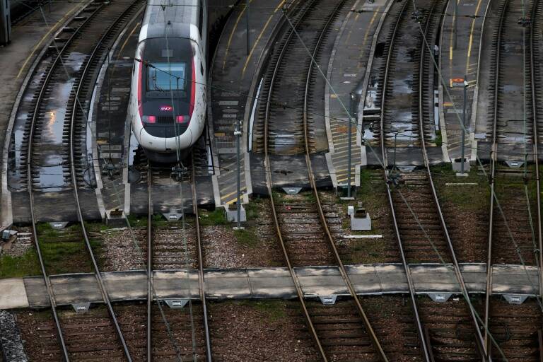 Francia,transporte,huelga,salarios,sindicatos