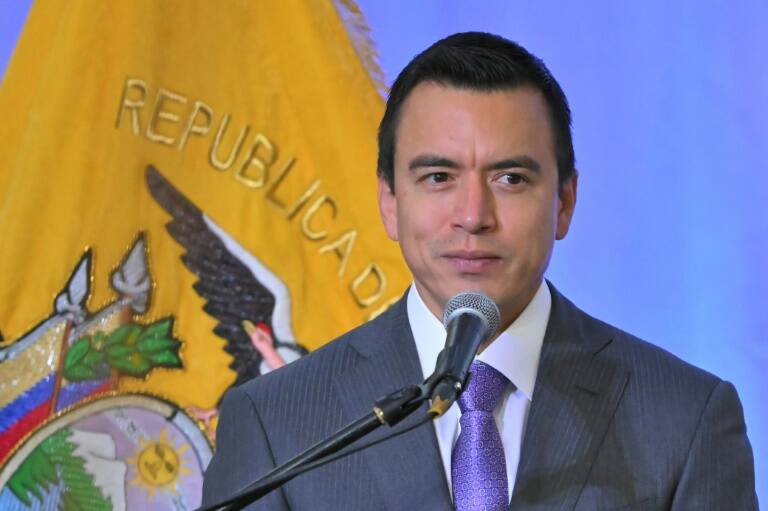 FMI,Ecuador,economía,crédito