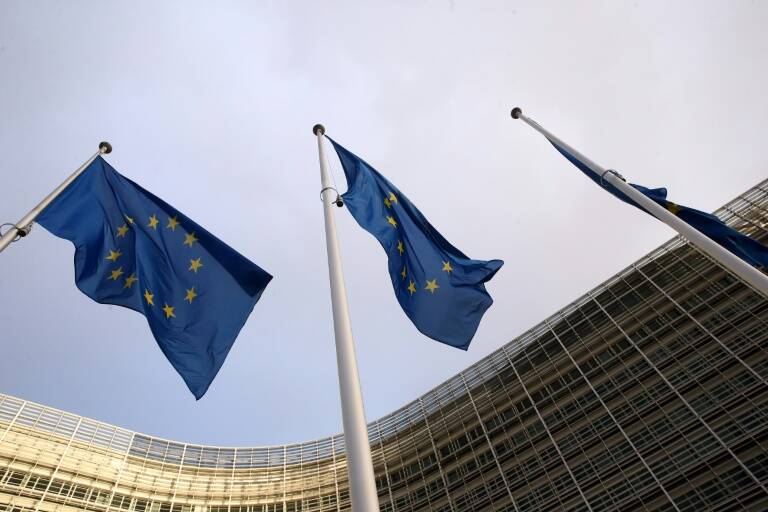 UE,regulación,internet,prensa,internet,macroeconomía